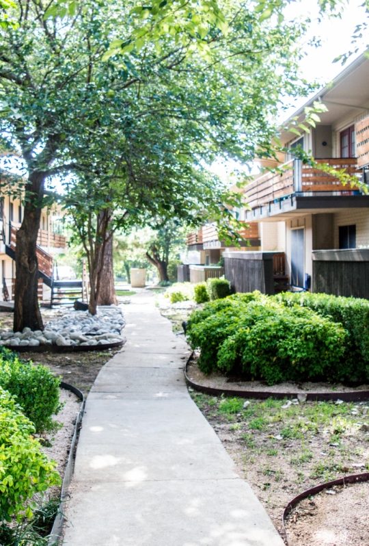 Apartments for Rent in Cedar Hill, Texas Cedars Apartments`s Home page